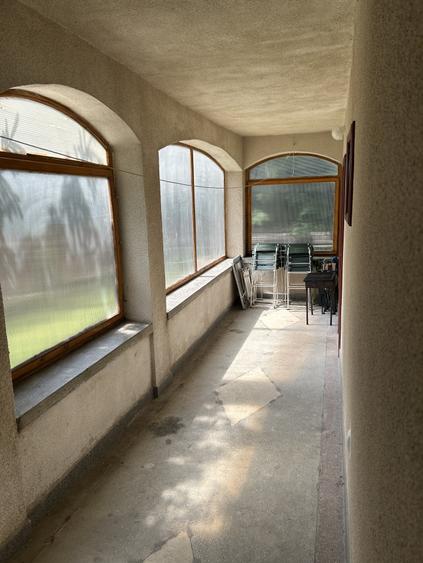 Vilă P+M în Bușteni | 5 Dormitoare (10+ Loc. Cazare) - Business la Cheie @turism