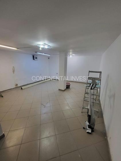 Casa de inchiriat. curte, centrala proprie, zona centrala. metrou 7min - 8