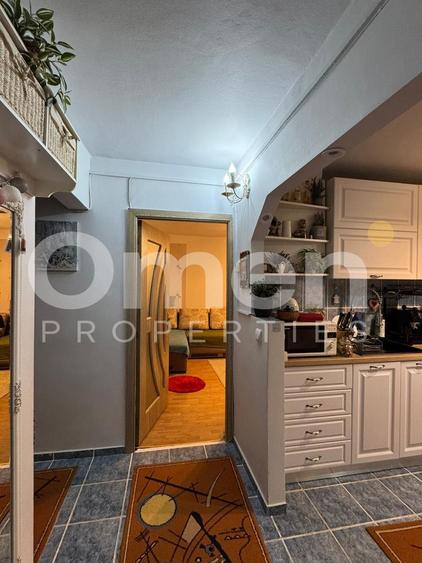 Apartament 3 camere de vânzare | decomandat | etaj 1 | zona Vasile Alecsandri |