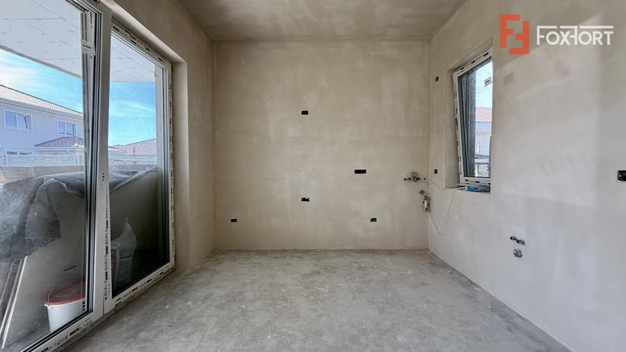 Duplex cu 3 camere si teren de 322 mp, toate utilitatile zona Mosnita Noua