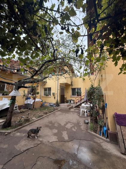 Casa 200 MP, teren 300 mp PLOIESTI