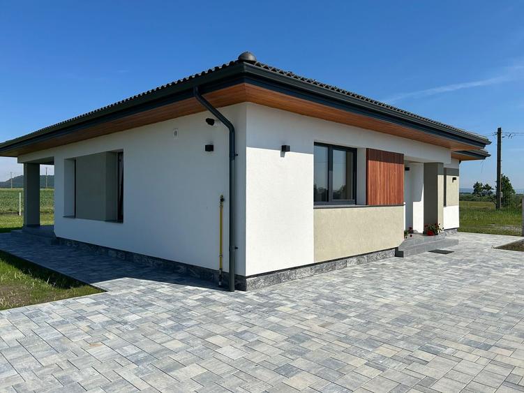 Casă individuală nouă la 30 min de Brașov  Horizont Residential Ilieni