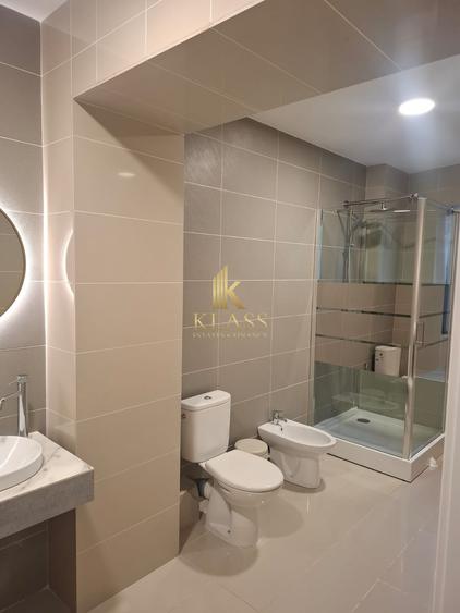 Apartament 4 camere | 140 mp | Curte proprie + terasă | Parcare subterană |