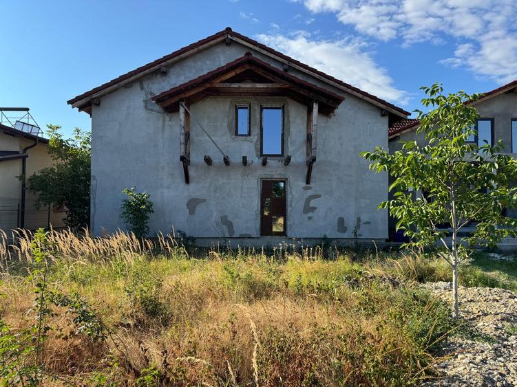 Casa P+M la gri