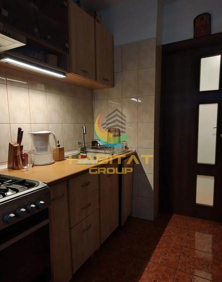Vanzare Apartament 3 Camere 64mp Strada Gradistea