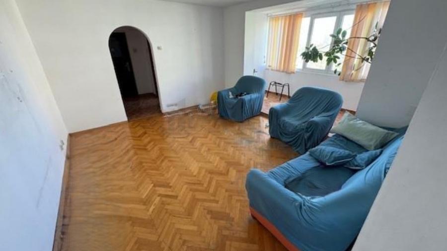 REA1023877 Apartament 3 Camere Masina de Paine Sector 2 de Vanzare