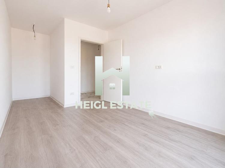 Apartament 2 camere de vânzare, Bucătărie închisă, Giroc