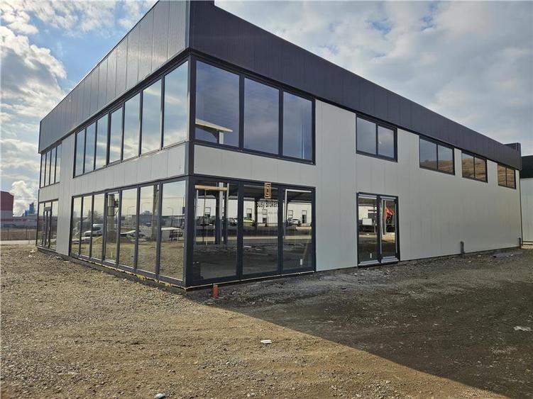 Spatiu 650 mp - Showroom Comercial - Depozitare