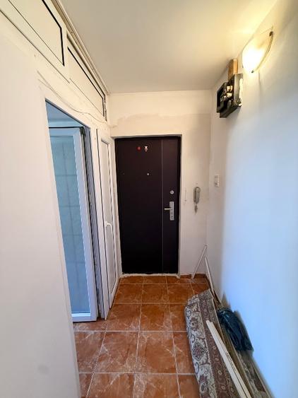 Apartament 3 camere, Dacia, etaj 2, 84500e