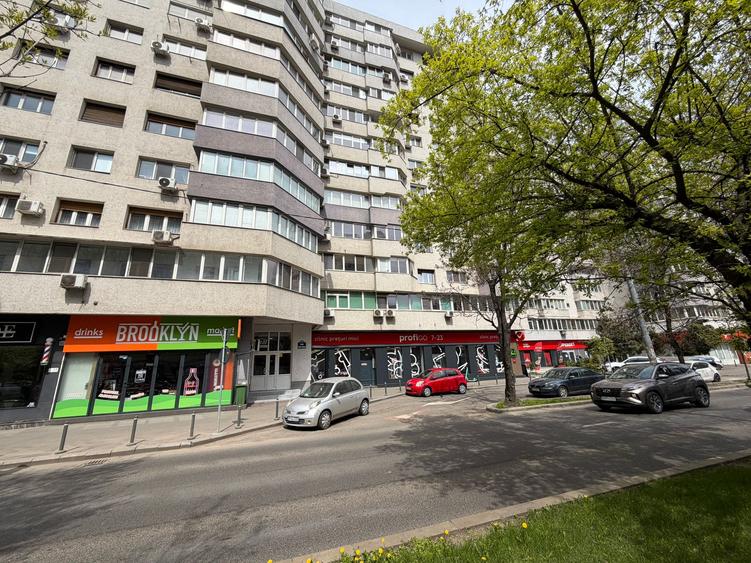 Se Vinde Spatiu comercial 133mp zona centrala,ideal pentru investitie