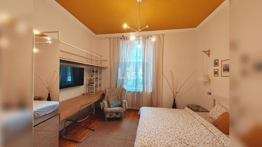 Comision 0!Vanzare 2 apartamente la casa cu parcare Central