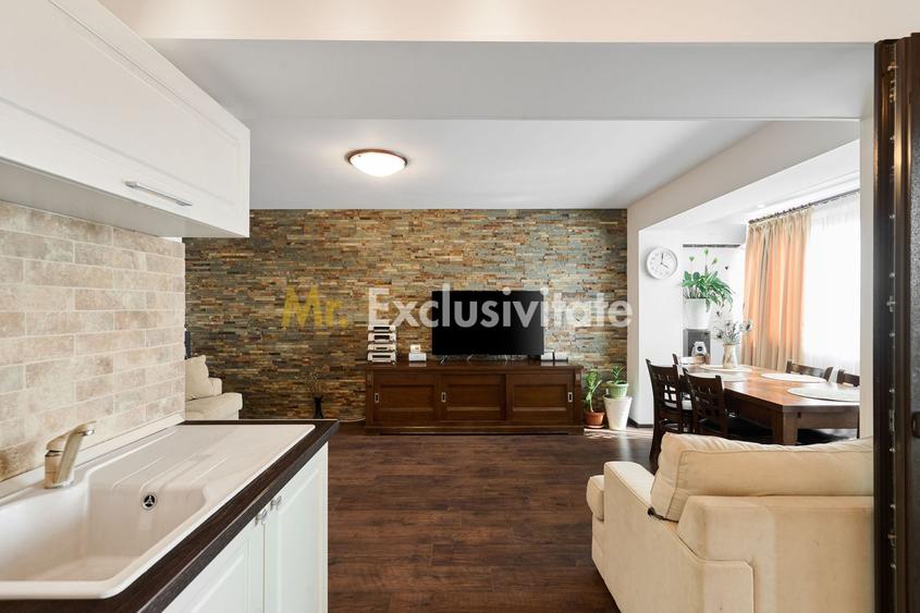 Apartament cu 3 camere în blocul Mobilux, Piața Vasile Milea