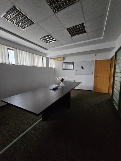 Spatii birouri 100 mp - direct proprietar - etaj 1 sau 2