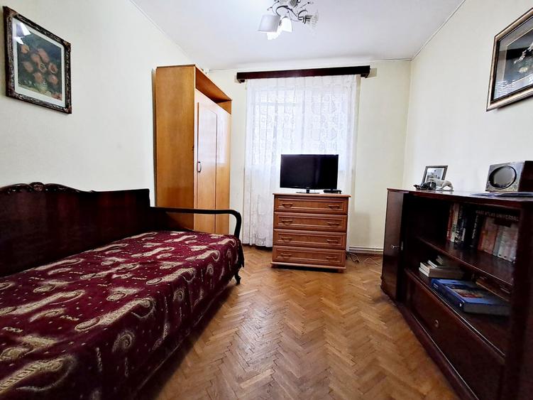 Apartament 3 camere decomandat, etaj 2, Micro 21 – centrală termica