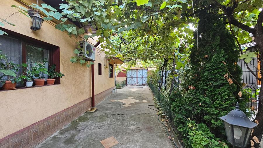 Laminorului I Casa de vanzare I Parter + Pod I 124 mp I Curte I Parcare