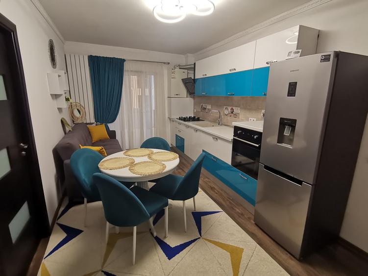 Apartament 2 camere , renovat,zona Calea Cisnadiei