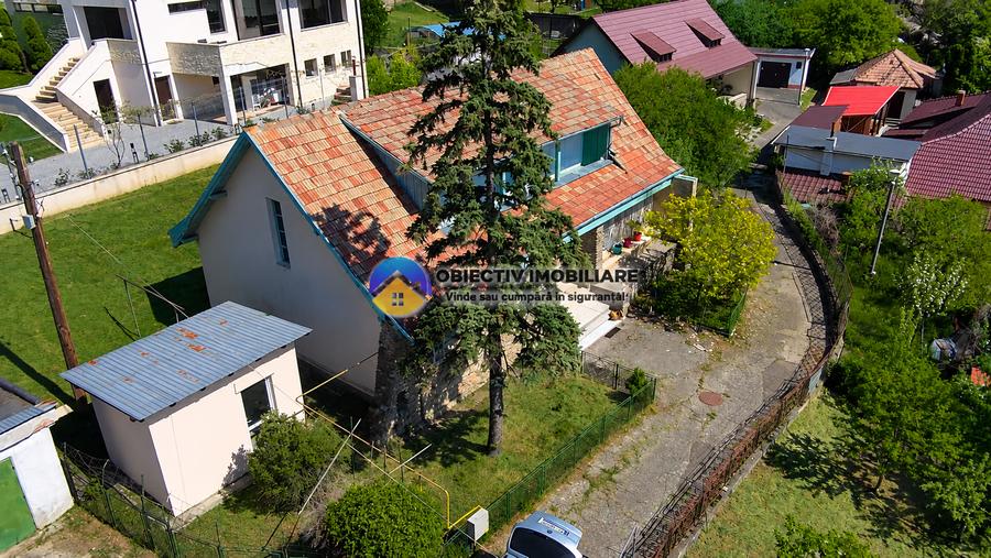 Oferta unica in Piatra Neamt ! Casa si teren zona centrala , strada Castanilor