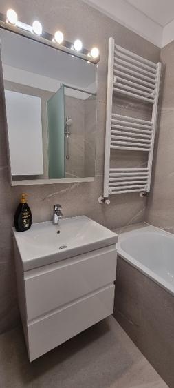 STUDIO PREMIUM | PRIMA ÎNCHIRIERE | LOC PARCARE INCLUS | ÎNCĂLZIRE PARDOSEALA