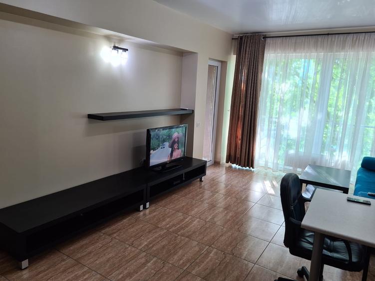 Apartament cu 2 camere Sat Vacanta zona hotel Parc 400 euro