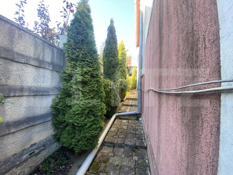 Casă spațioasă 350 mp utili, curte amenajată și garaj - 10