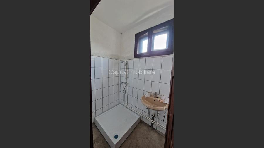 Casă cu 4 camere si 2 garaje de vanzare, Baia Sprie, Comision 0% - 5