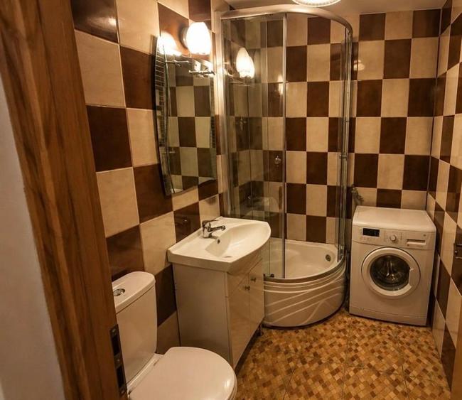 64990 euro-Garsoniera Dristor -bloc 1980