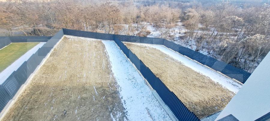Casa in regim cuplat, 6 camere, 320 mp utili, teren 612 mp, situata in Borhanci