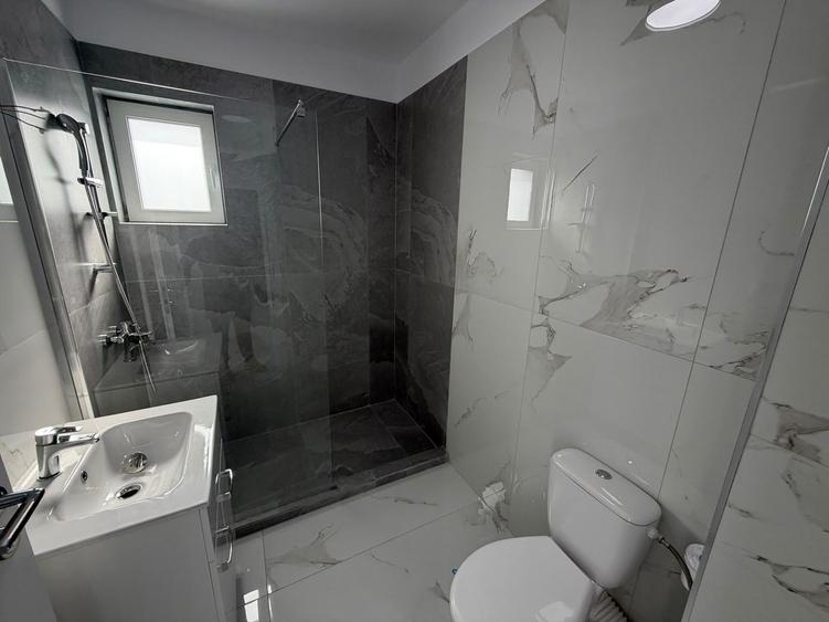 AP. 3 CAMERE- PRIMA INCHIRIERE, PARCARE INCLUSA, CENTRALA PROPRIE