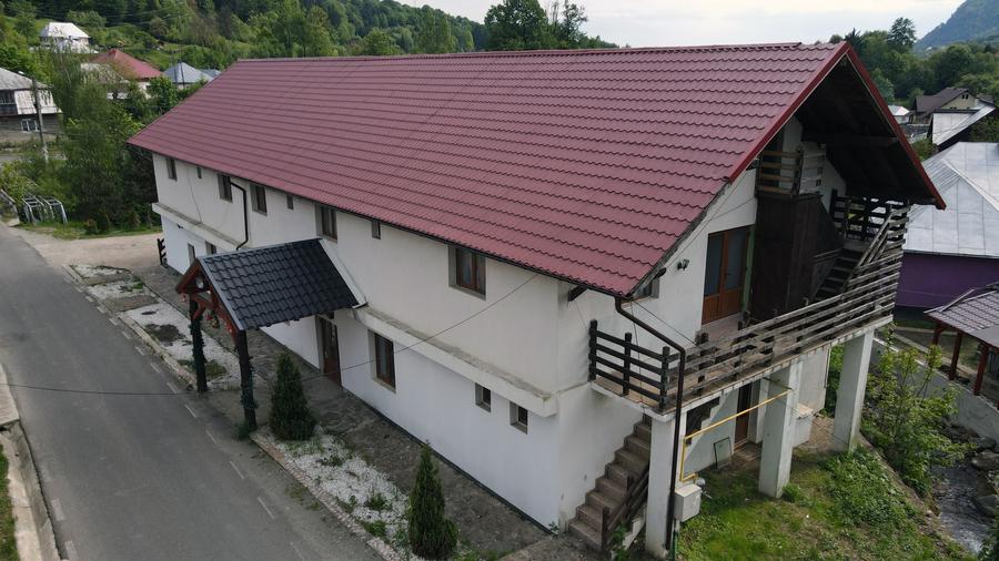 De vânzare – Pensiune turistică în zona centrală a orașului Cavnic, Maramureș