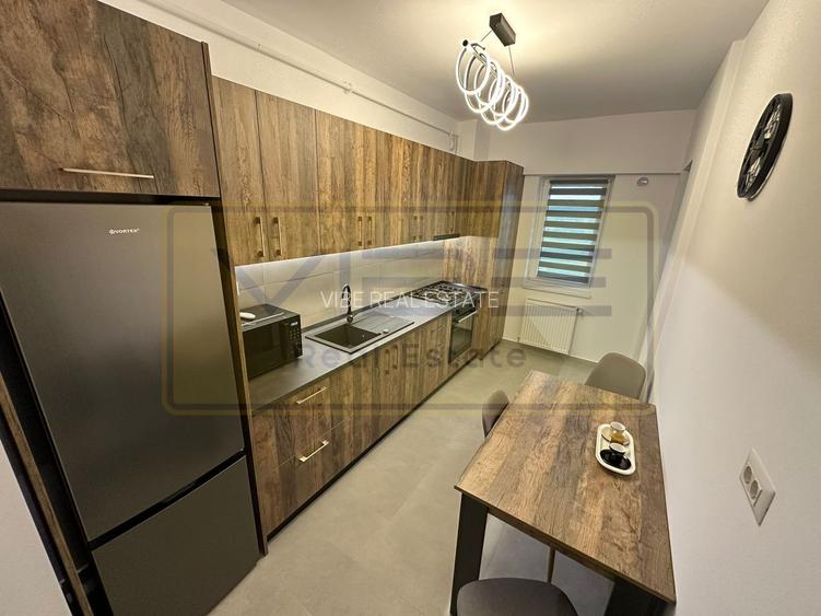 Apartament 2 camere decomandat cu parcare subterana  Unirea Towers - 14