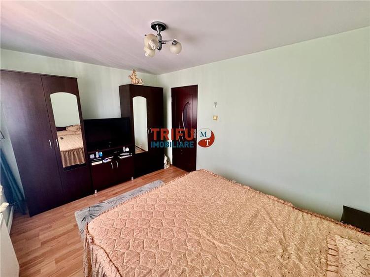 Apartament 2 camere zona Liceul Sportiv