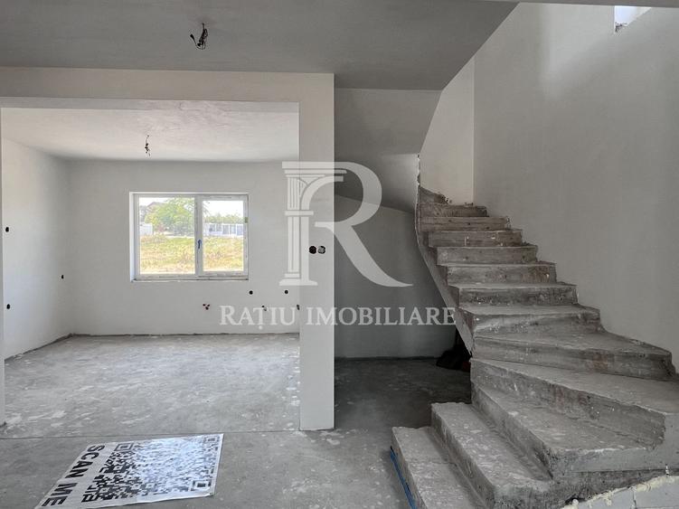 Casa cu 4 camere de vanzare | Colinelor | Oradea | Bihor