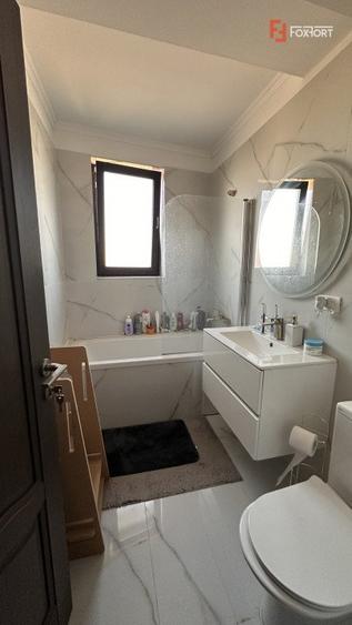 Apartament cu 3 camere la etajul 3 in Giroc