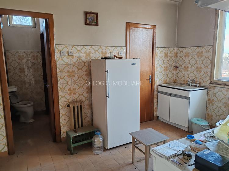 Apartament 5 camere pozitie deosebita zona Colinei - 18