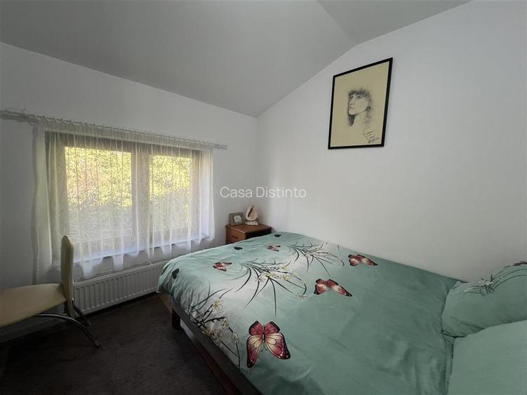 Casa si garaj cu 4 camere - 6