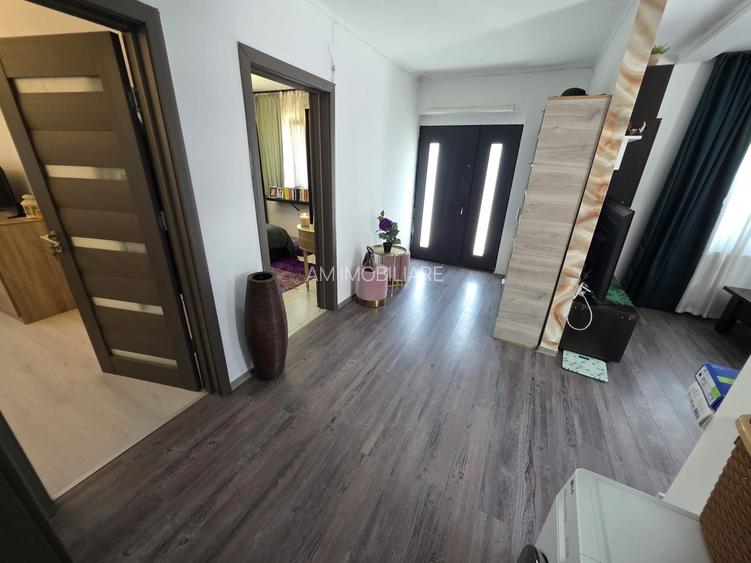 CASA INDIVIDUALA - PANOURI, MOBILATA, STRADA ASFALTATA, COMISION 0% - 6