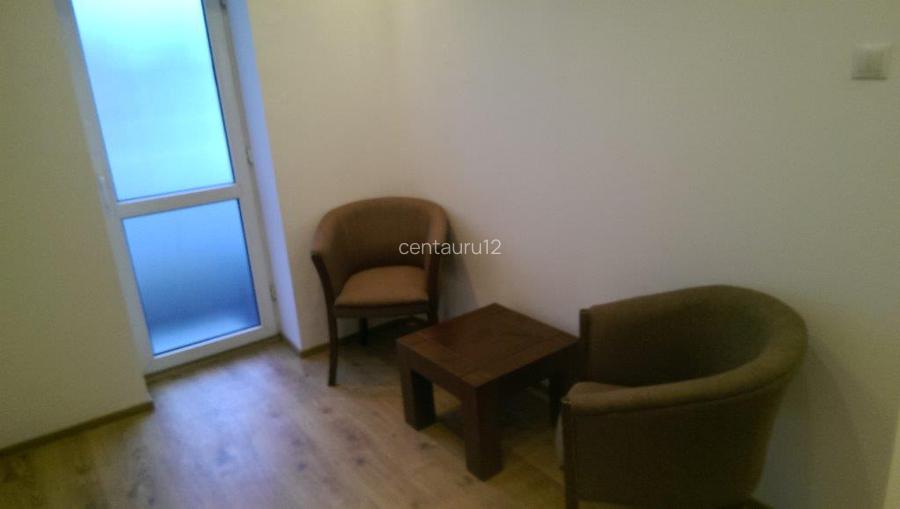 3/4 din casa Lisabona 7, curte si garaj de inchiriat - 5