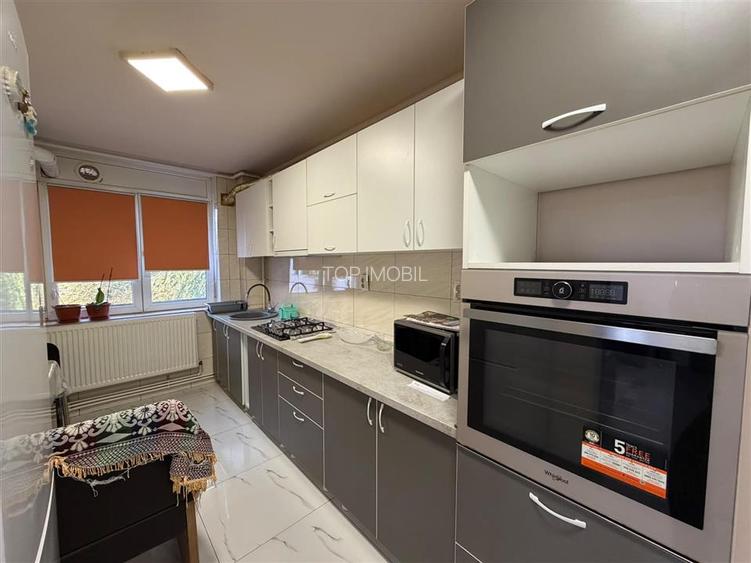 Inchiriere apartament 2 camere, Podu Ros