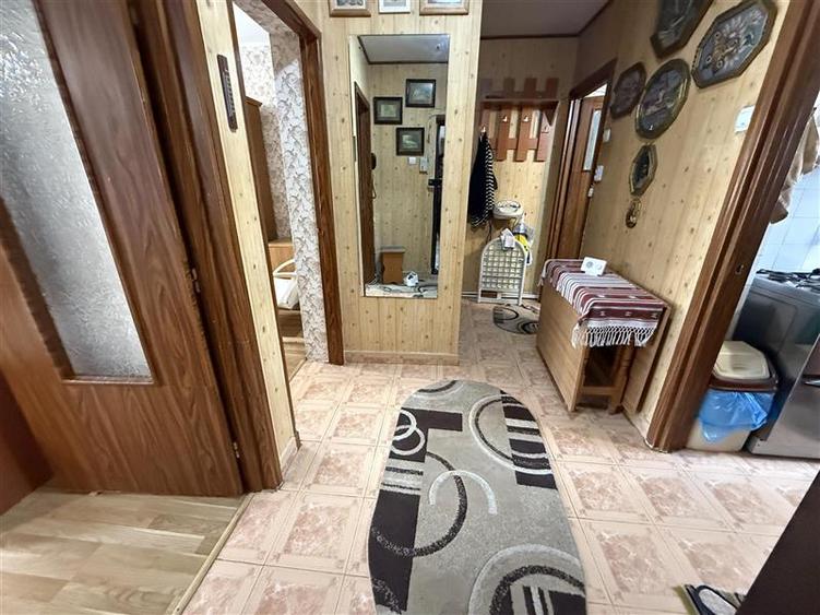 Apartament 2 camere decomandate - etajul 2 - ULTRACENTRAL