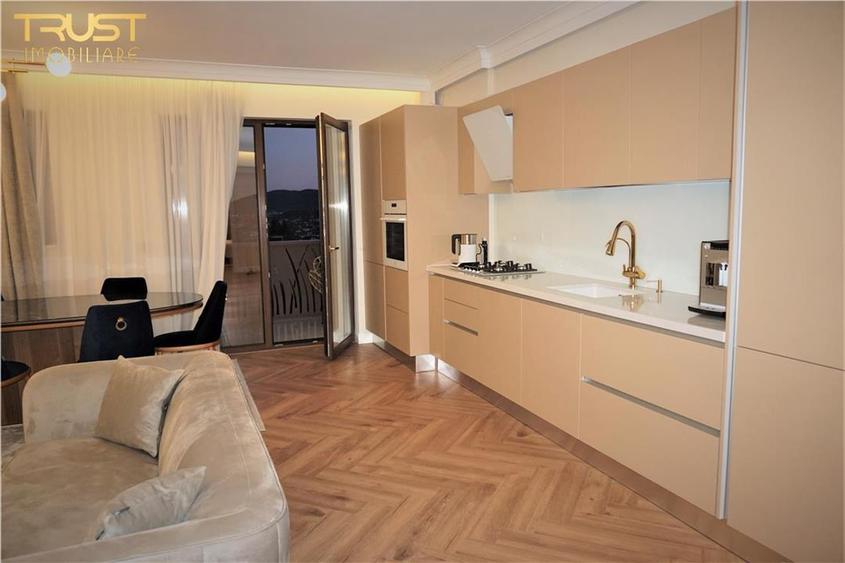 Penthouse exclusivit,200 mp,3 dormitoare, 3 bai, Parcare