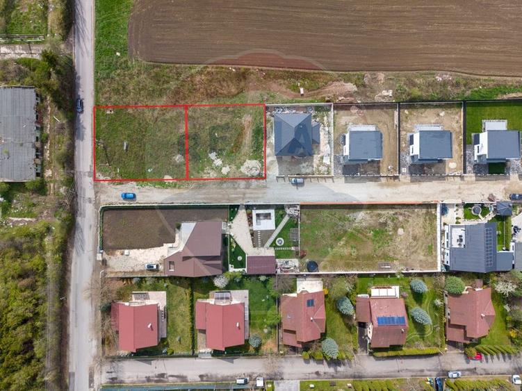 Oportunitate Investiție-Teren intravilan,+ utilități 1,200mp Sanpetru