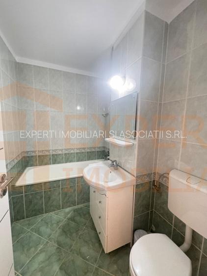Apartament 3 camere de vanzare | City Park Mall | Renovat | Mobilat | Etaj 2 - 7