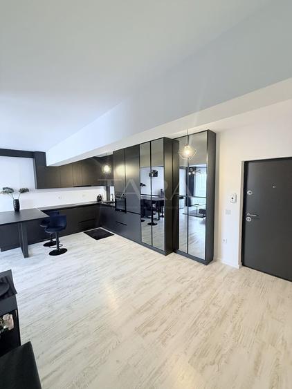 Apartament 57 mp si 9 balcon, complet utilat, Baciu.