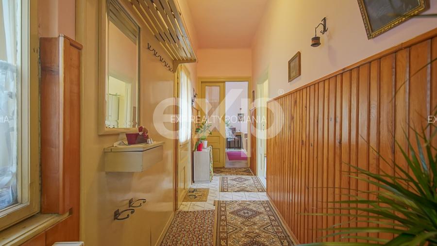 Casă cu priveliște panoramică în inima zonei Șchei – Strada Cotun, nr. 9 - 18