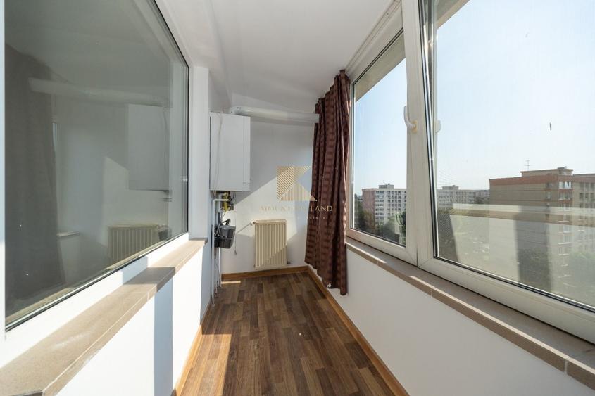 Apartament 3 camere, Renovat, lift, 2 balcoane, b-dul Victoriei