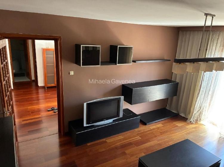 Apartament 2 camere decomandat central Panait Cerna