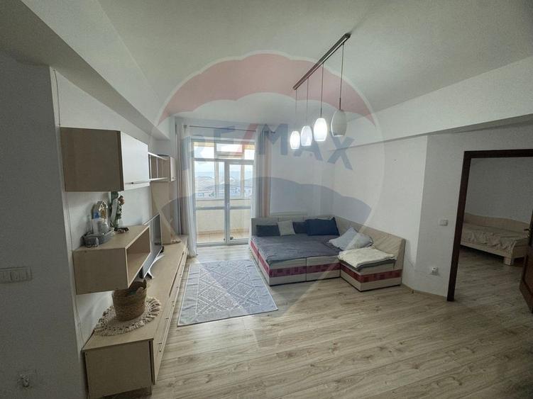 Apartament 3 camere | 2 bai | balcon | mansarda | bloc nou | Burdujeni