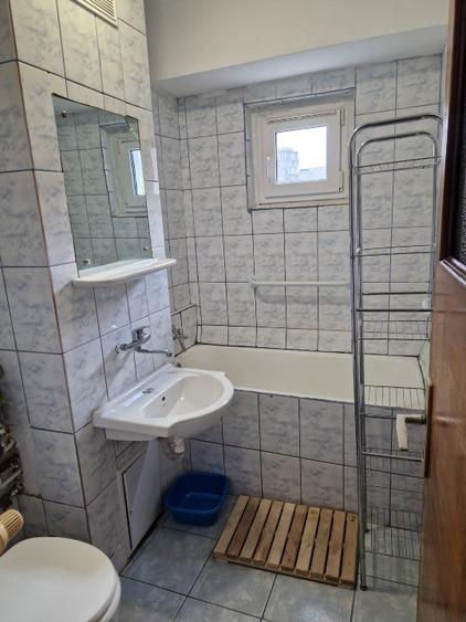 Inchiere garsoniera Trafic Greu, bloc mixt, renovata si complet mobilata/utilata