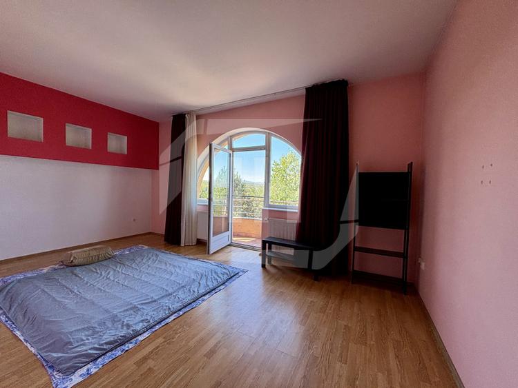 Casa individuala I teren 2400 m2 I zona Faget