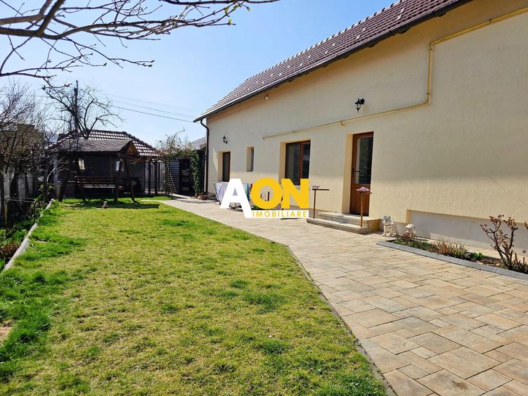 Casa 4 camere, mobilata, utilata, 593 mp teren, zona Centru